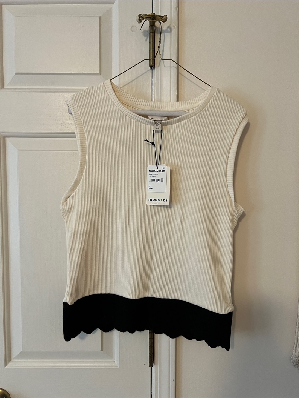 NWT Industry women’s dress vest size XL